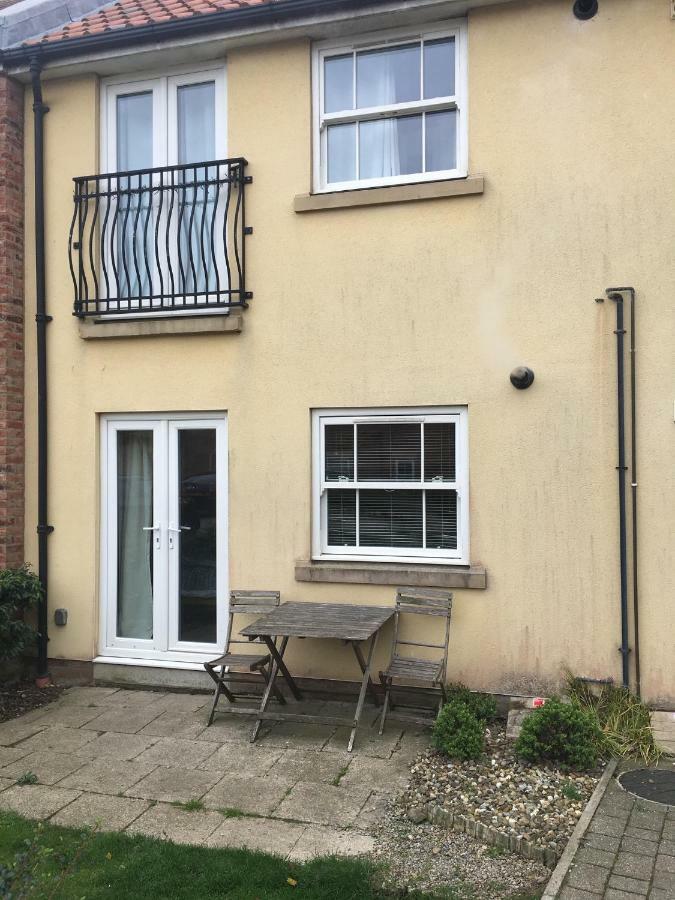 Coastal Bay Cottage Filey Exterior photo